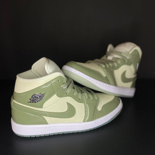 Air Jordan 1 Mid Sea Glass Oil Green 1 | Nicekicks4you