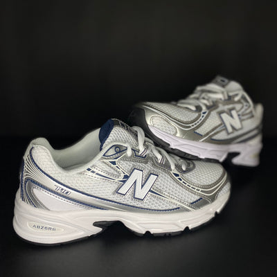 New Balance 740 Navy White