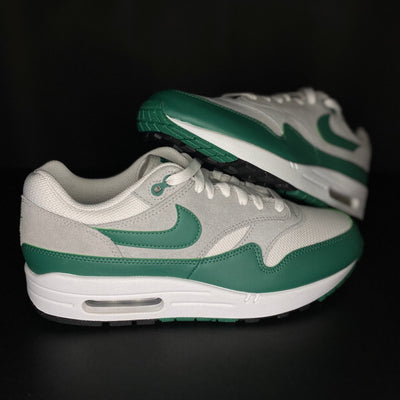 Nike Air Max 1 Essential Evergreen Aura