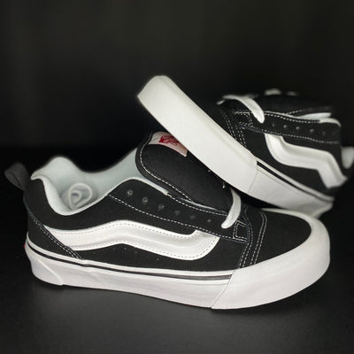 Vans Knu Skool Black True White